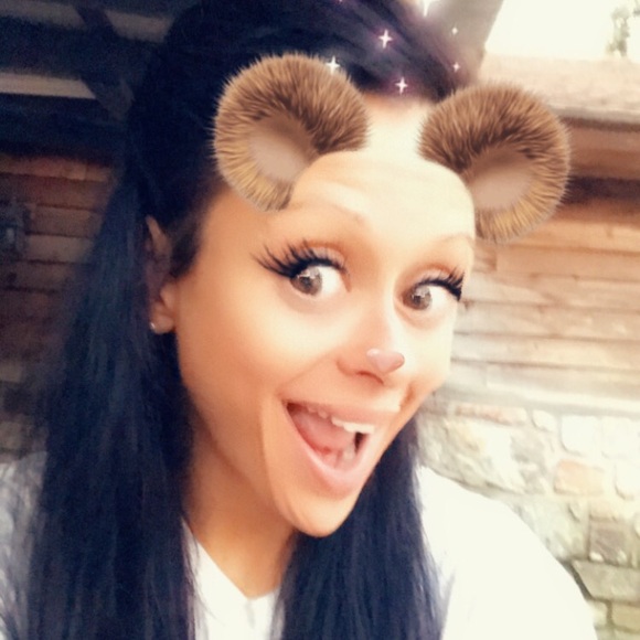 Meet your Posher, Amanda - Picture 1 of 1